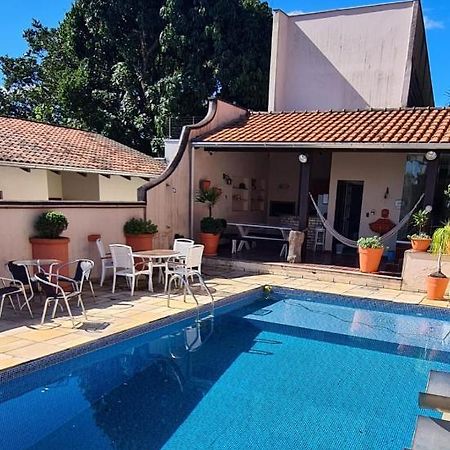 Hostel Oktoberfest Casa Laranja Blumenau Ngoại thất bức ảnh